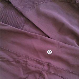 Lululemon Burgundy Leggings 8